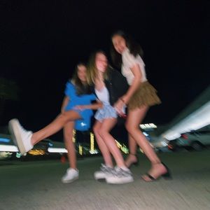 Meet your Posher, Anna